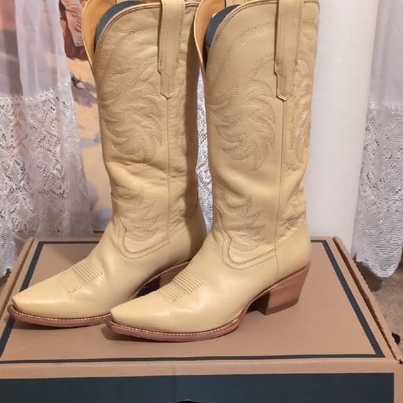 Tecovas Shoes - Tecovas Cream Western Heeled Boots